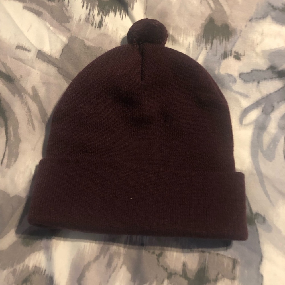 GIRO Beanie Hat With Pom Pom And Without In Several Colors